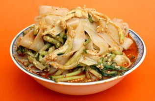 下崗工人創業賣涼皮,成功發展成連鎖企業