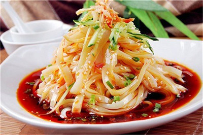 加盟秦門涼皮怎么樣?好項(xiàng)目人人想加盟