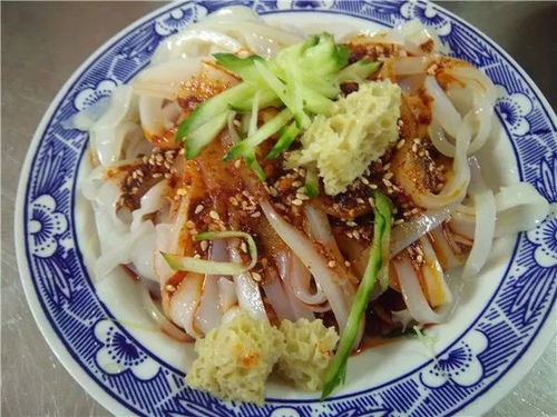 我為國王廟會打call 巡游中的吃喝玩樂與涼皮盛宴